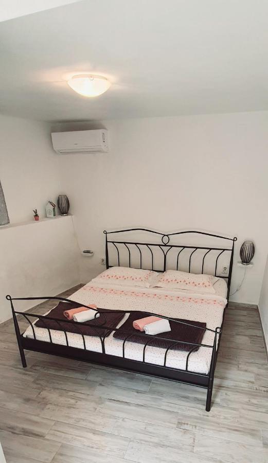 Holiday Home Jakov Bibinje Exterior foto